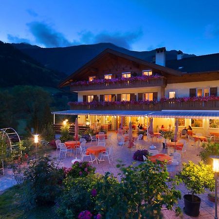 Hotel Klotz San Leonardo in Passiria Luaran gambar